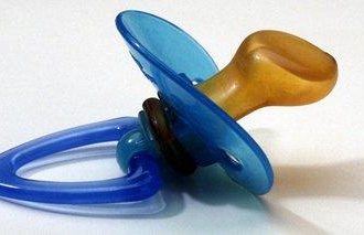 Best Binkies for Breastfed Babies: Finding the Perfect Fit